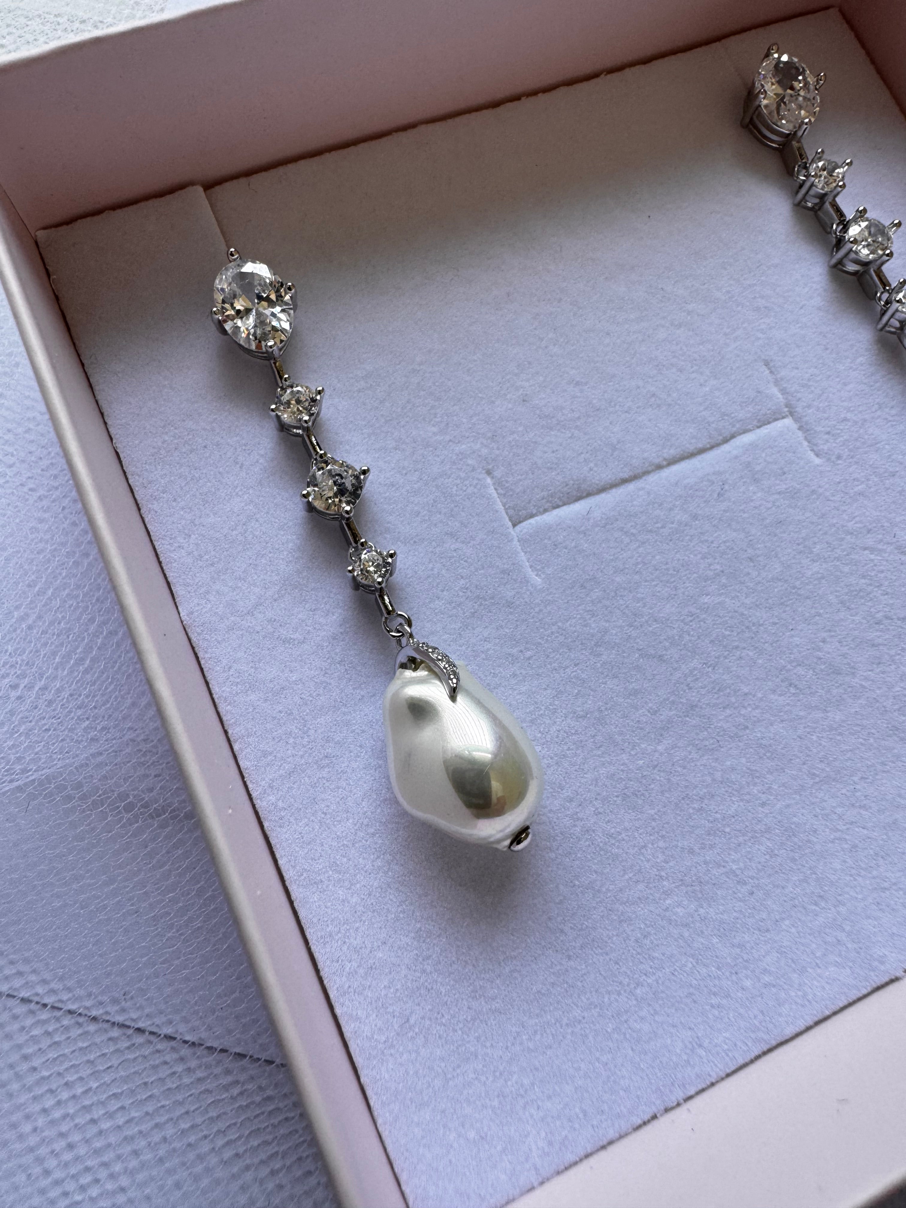 Baroque Pearl Drop Earrings.