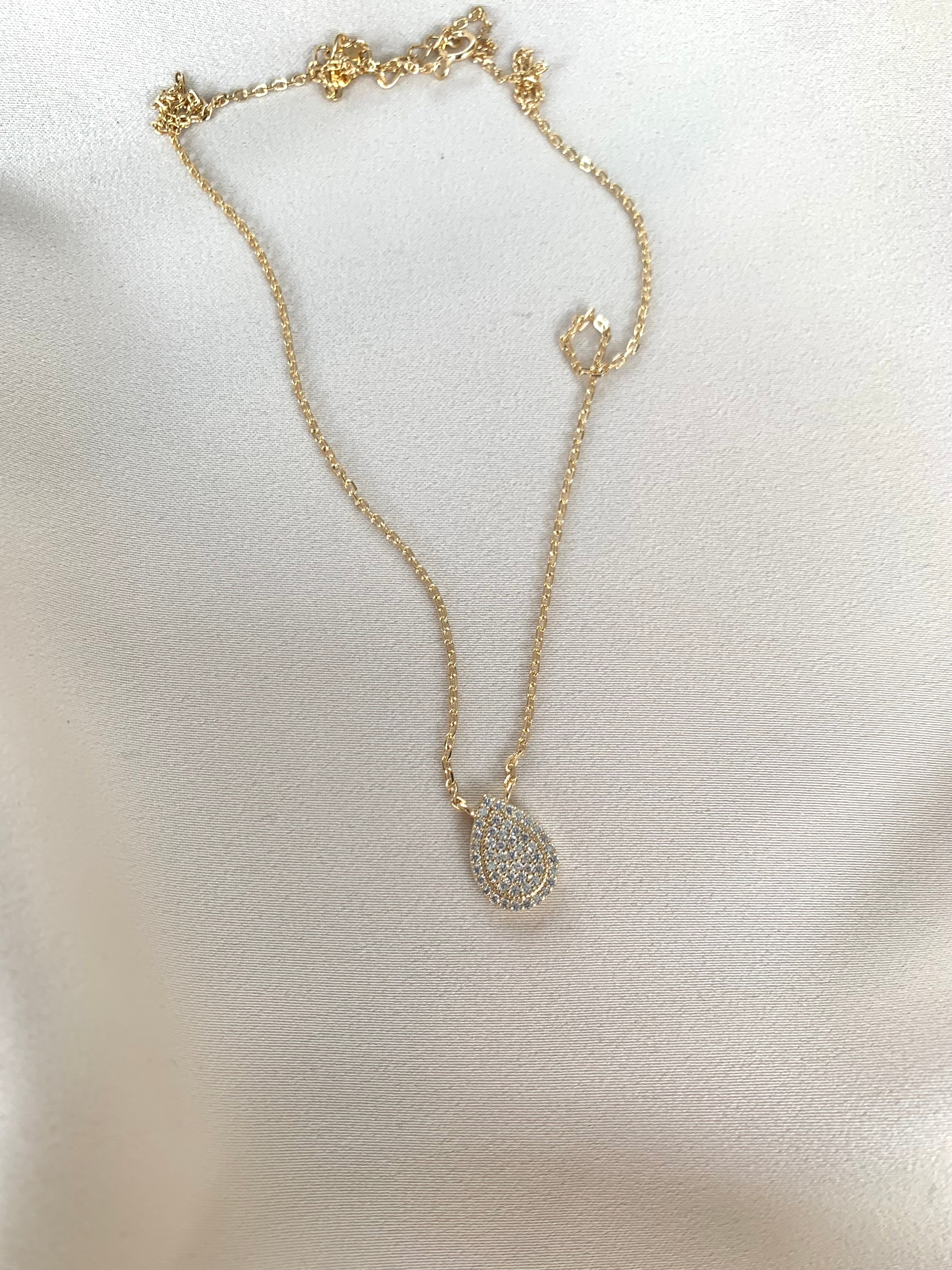 שרשרת טיפה קטנה