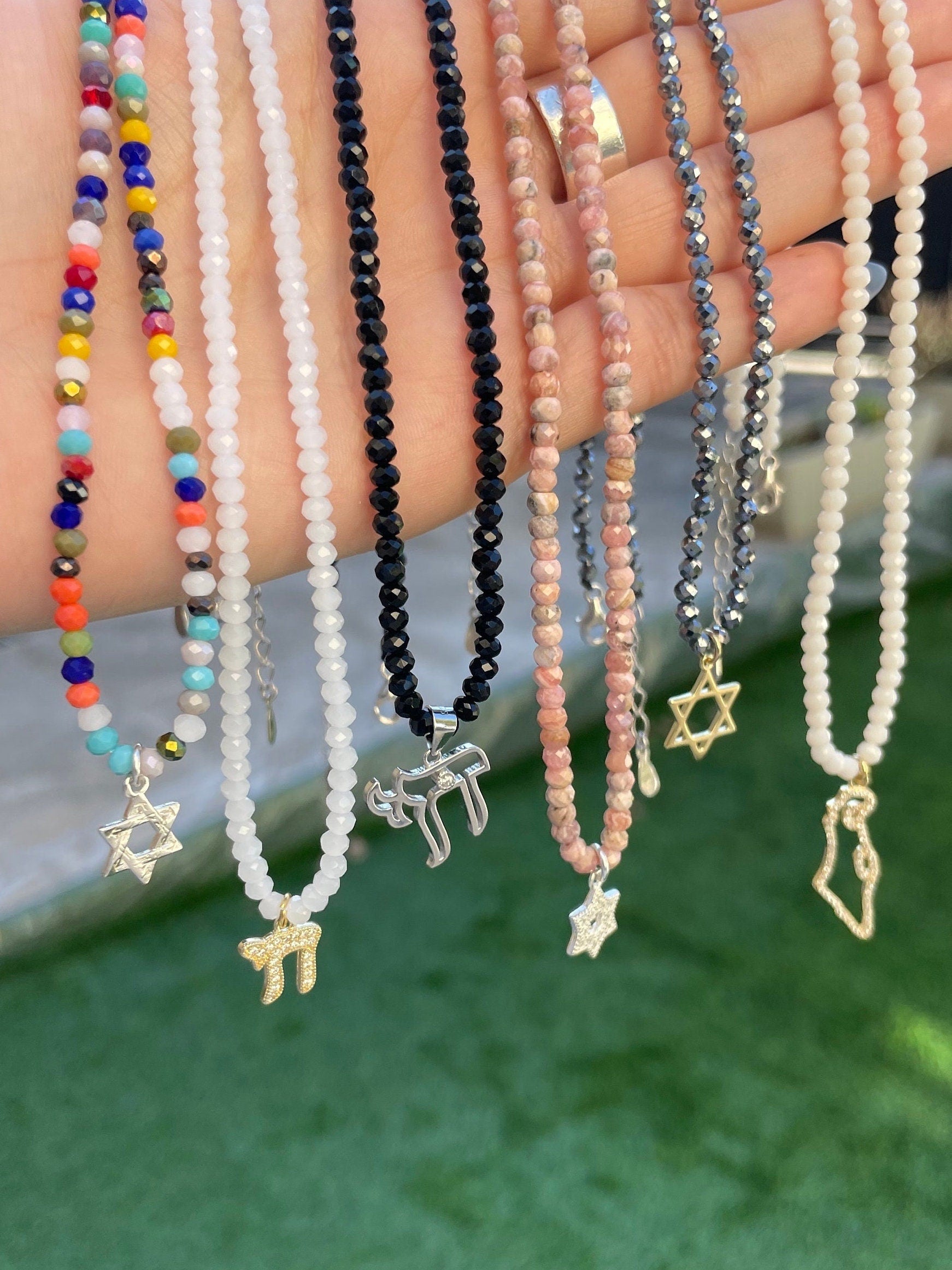 Glass onyx beads necklace with pendant