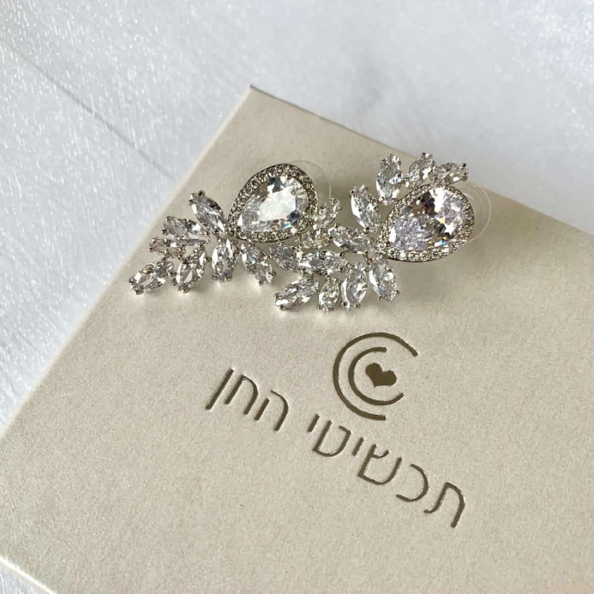 Liv Bride Earrings