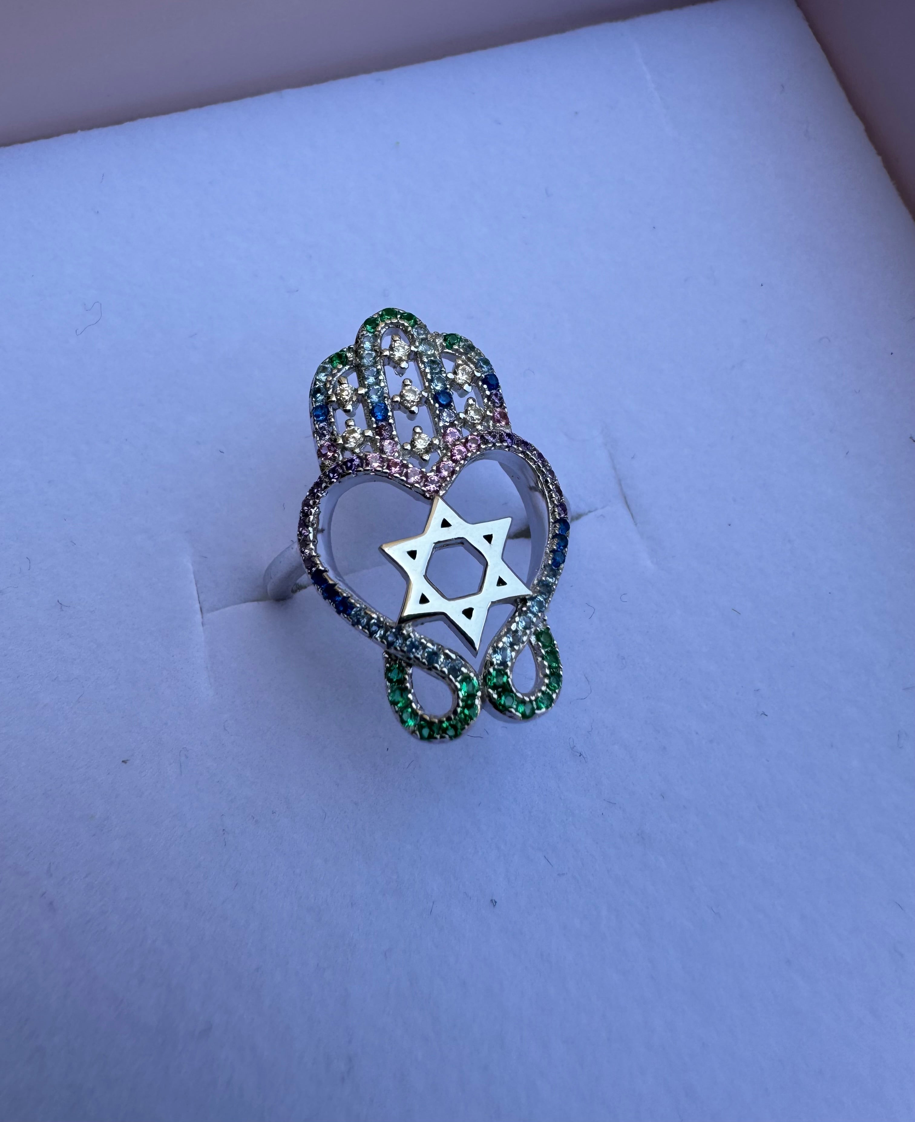 Hamsa ring with Star of David in the middle