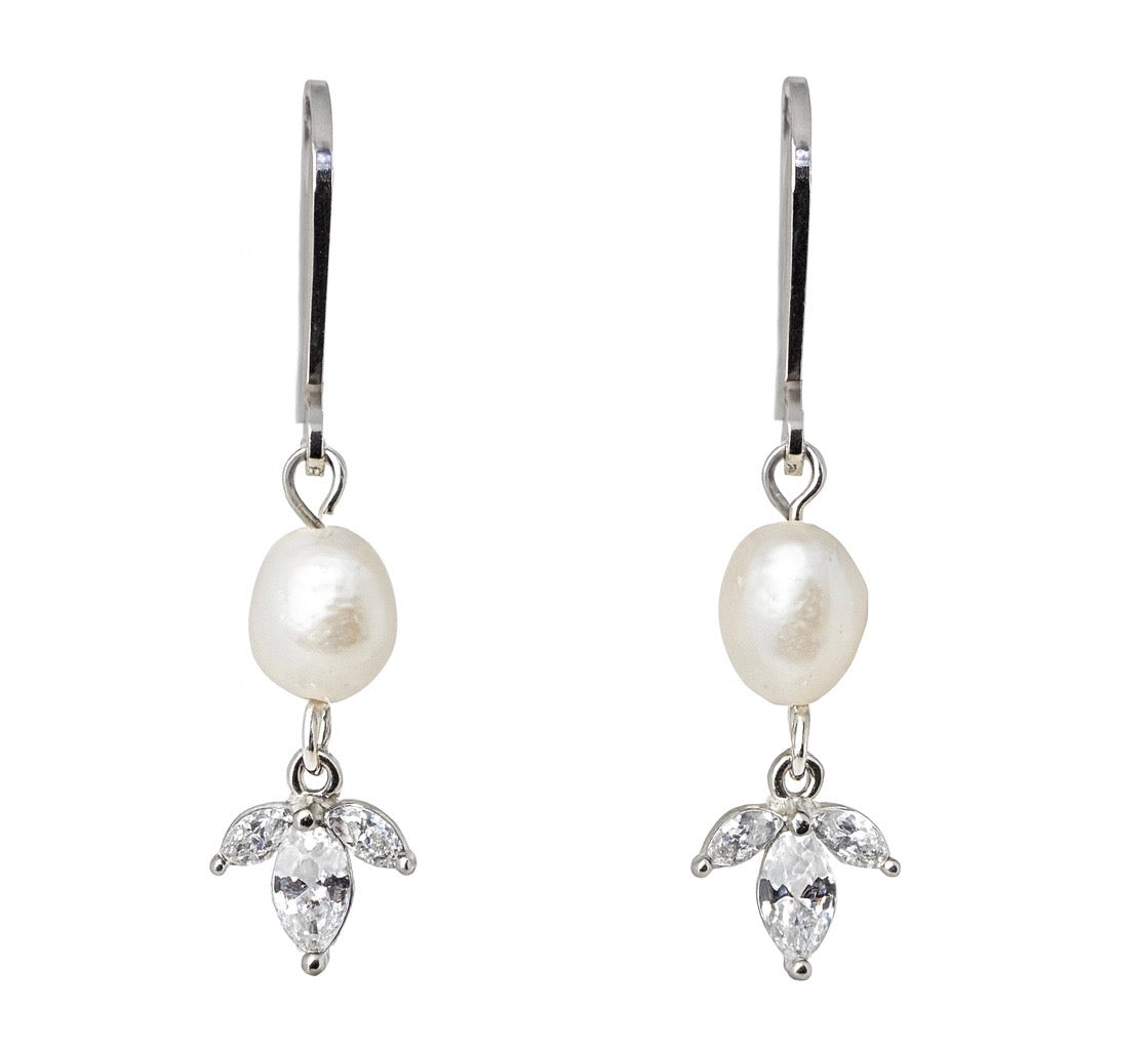Lotus Pearl Earrings