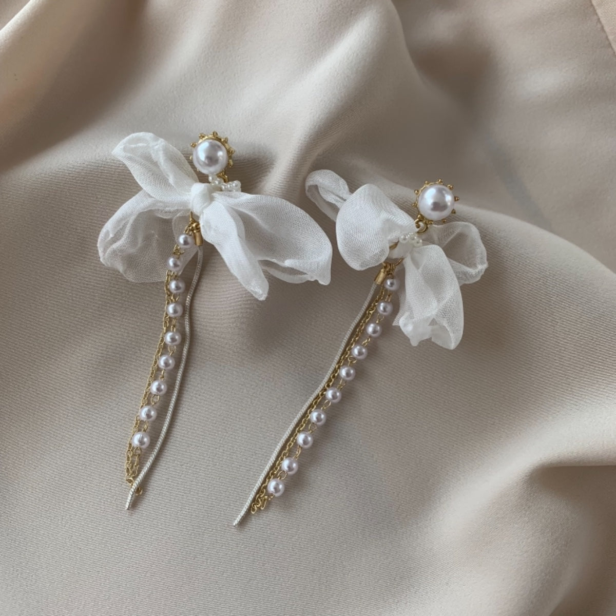 April Bride Earrings