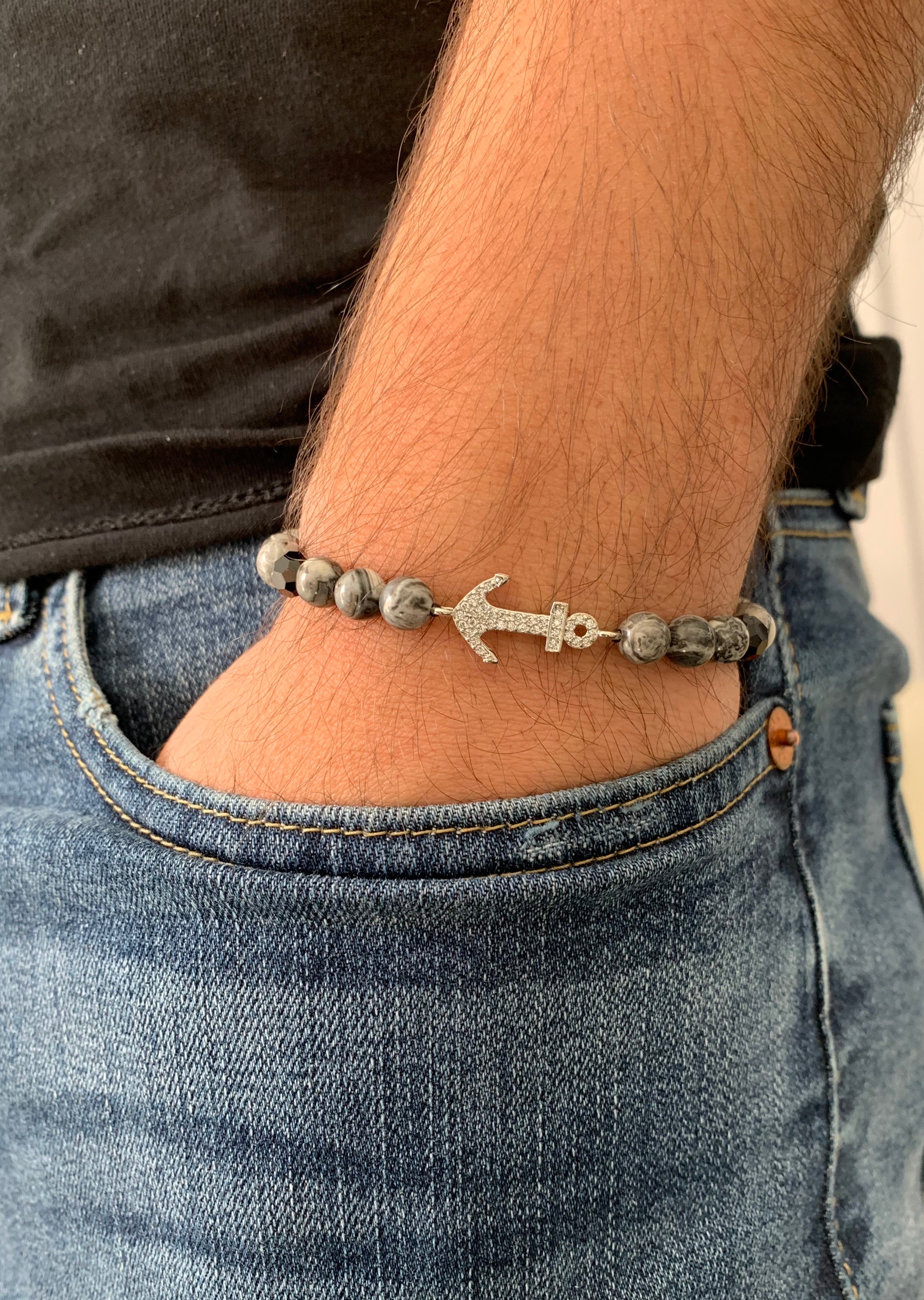 Beaded Bracelet with silver Anchor