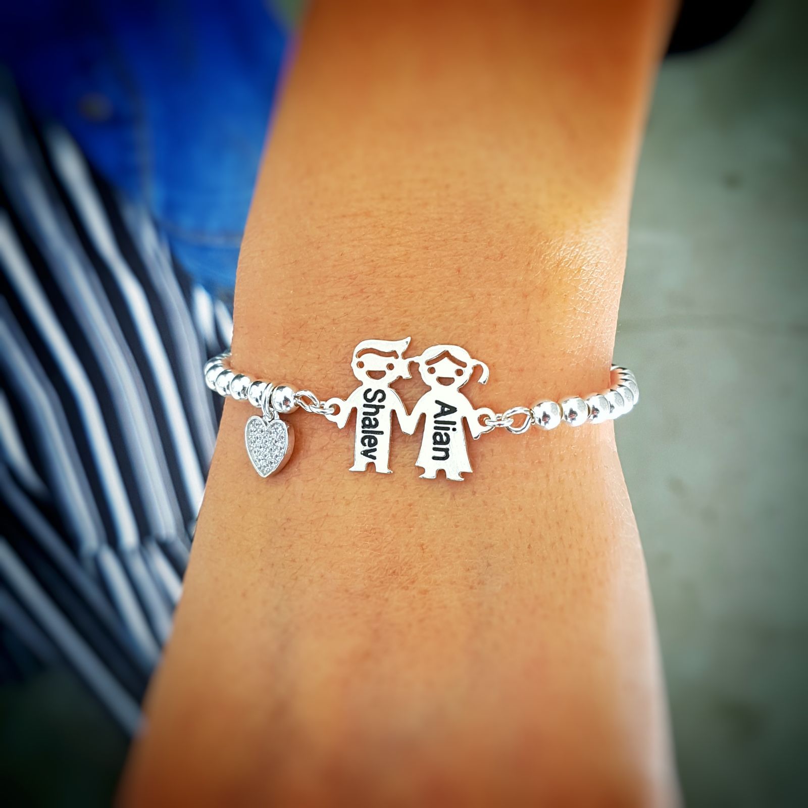 Children's figures bracelet