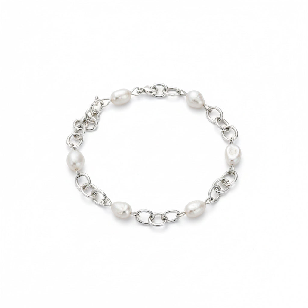 Paris pearl bracelet