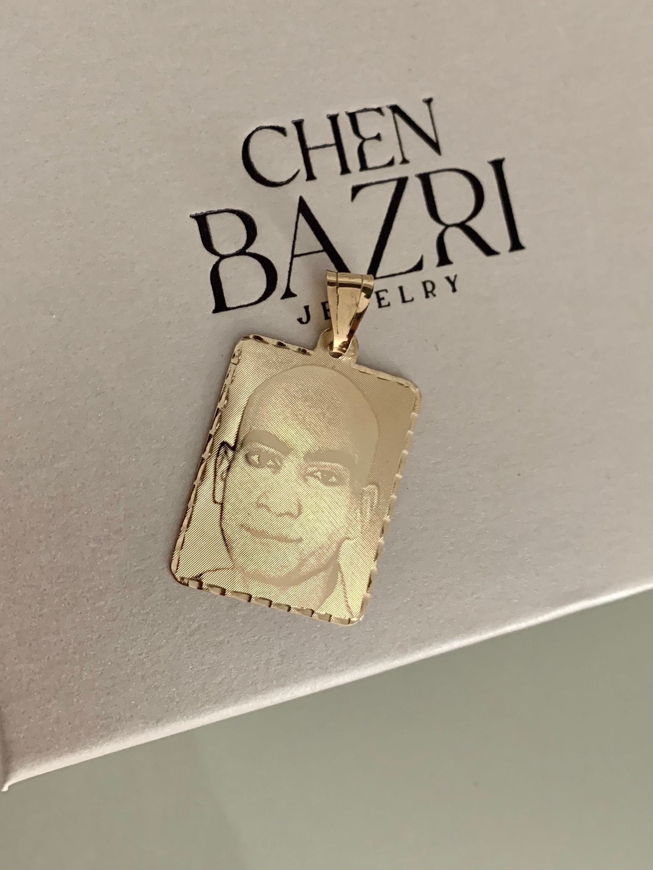 Customized photo necklace