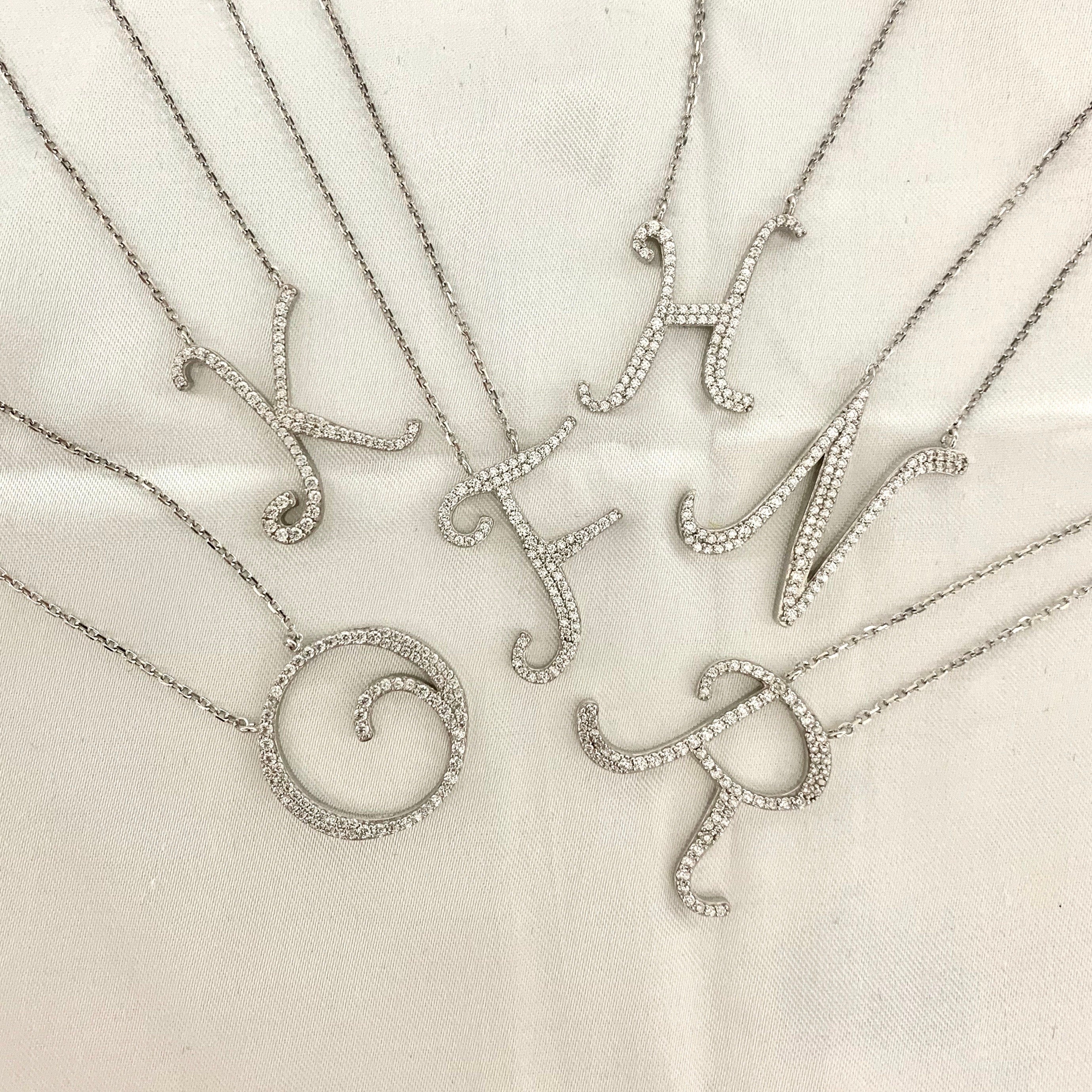 Silver letter nacklace